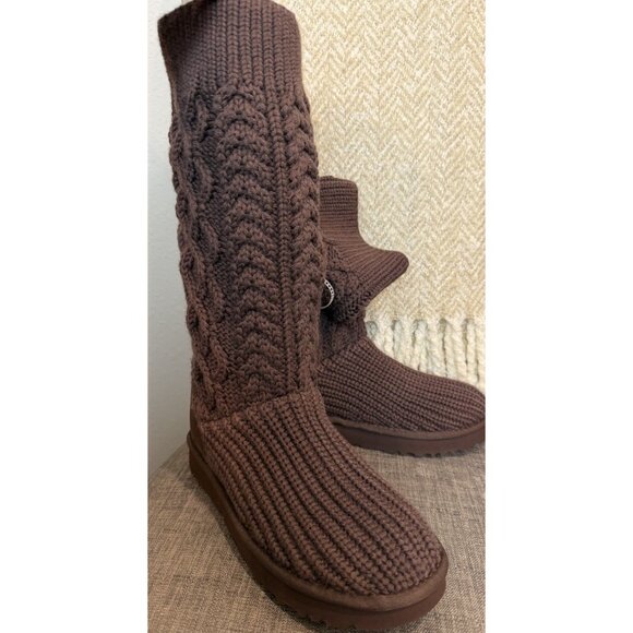 UGG Australia Women's Size 8 Classic Cardi Cable Knit Boots Dark Brown - Picture 5 of 14